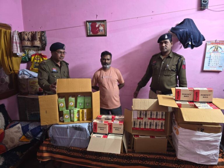 रायपुर में नशा निरोधक कार्रवाई के दौरान सील की गई दुकान और जब्त सामग्री
