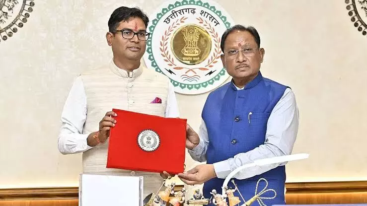 रायपुर: 24 फरवरी को विधानसभा में पेश होगा बजट 2026-27, प्राथमिकताओं पर फोकस रायपुर स्थित छत्तीसगढ़ विधानसभा भवन का दृश्य