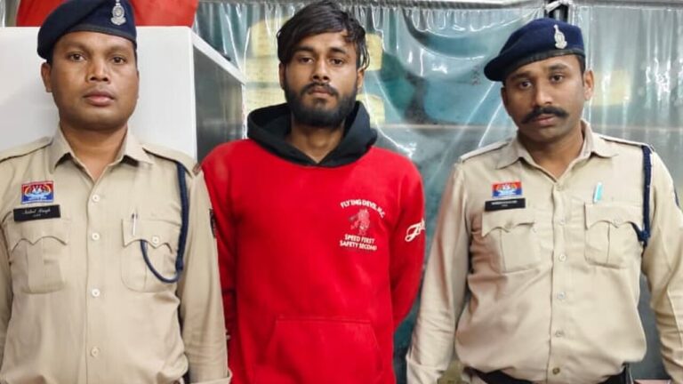 अग्रसेन धाम चौक क्षेत्र में गांजा जब्ती मामले में पुलिस कार्रवाई