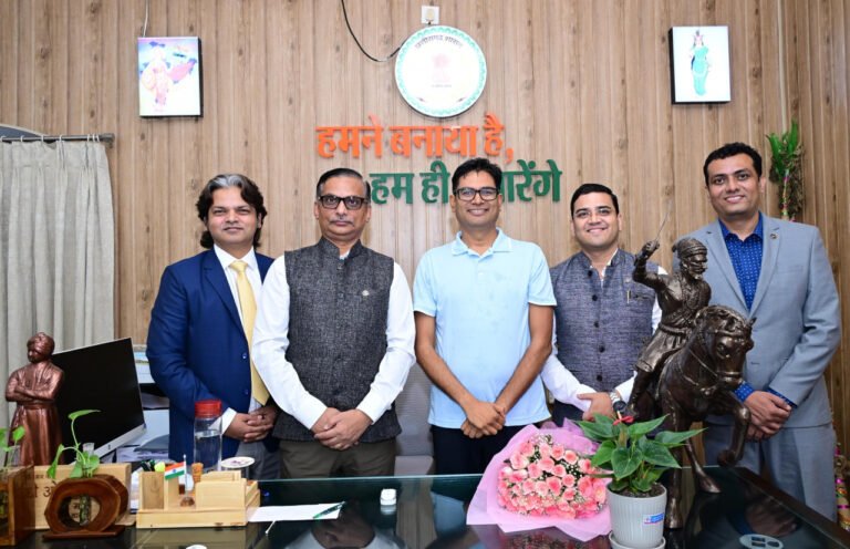 नवा रायपुर में करेंसी डिस्ट्रीब्यूशन व्यवस्था और बैंकिंग सेवाओं को लेकर वित्त मंत्री ओपी चौधरी से चर्चा